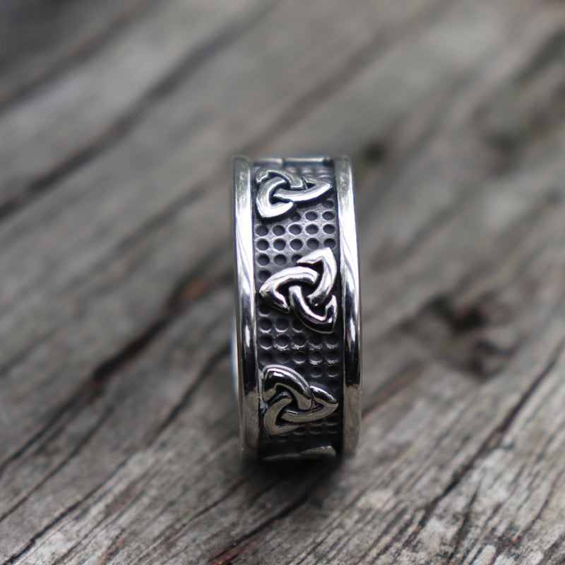 Celtic Knot Ring - Celtic Ring - Celtic Jewelry - Mens Claddagh Ring - Clover Jewelry - Tree of Life Necklace - Irish Hat