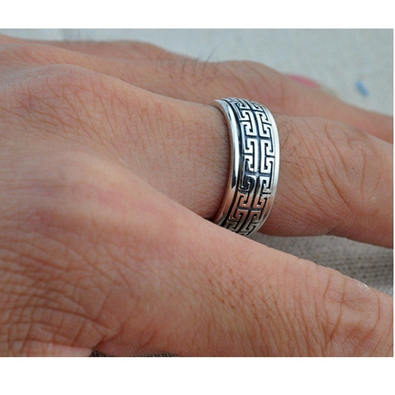 Irish Wedding Ring 14K Gold | Traditional Irish Wedding Ring